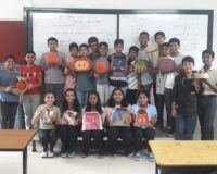 Activity of Painting to Bamboo things