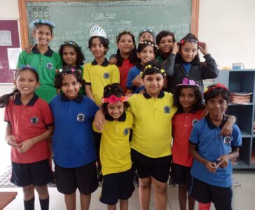 Crown making activity