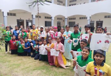 Embroidered or hand painted napkin or bouquets making activity