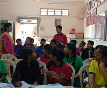 “BAGLESS DAY ” ACTIVITY : To know Our School Project