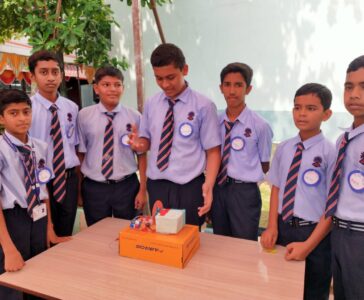 SCIENCE FEST