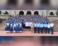 School trip[